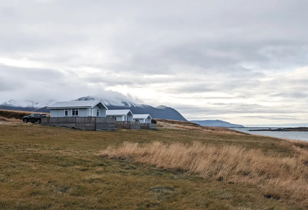 accommodation costs iceland